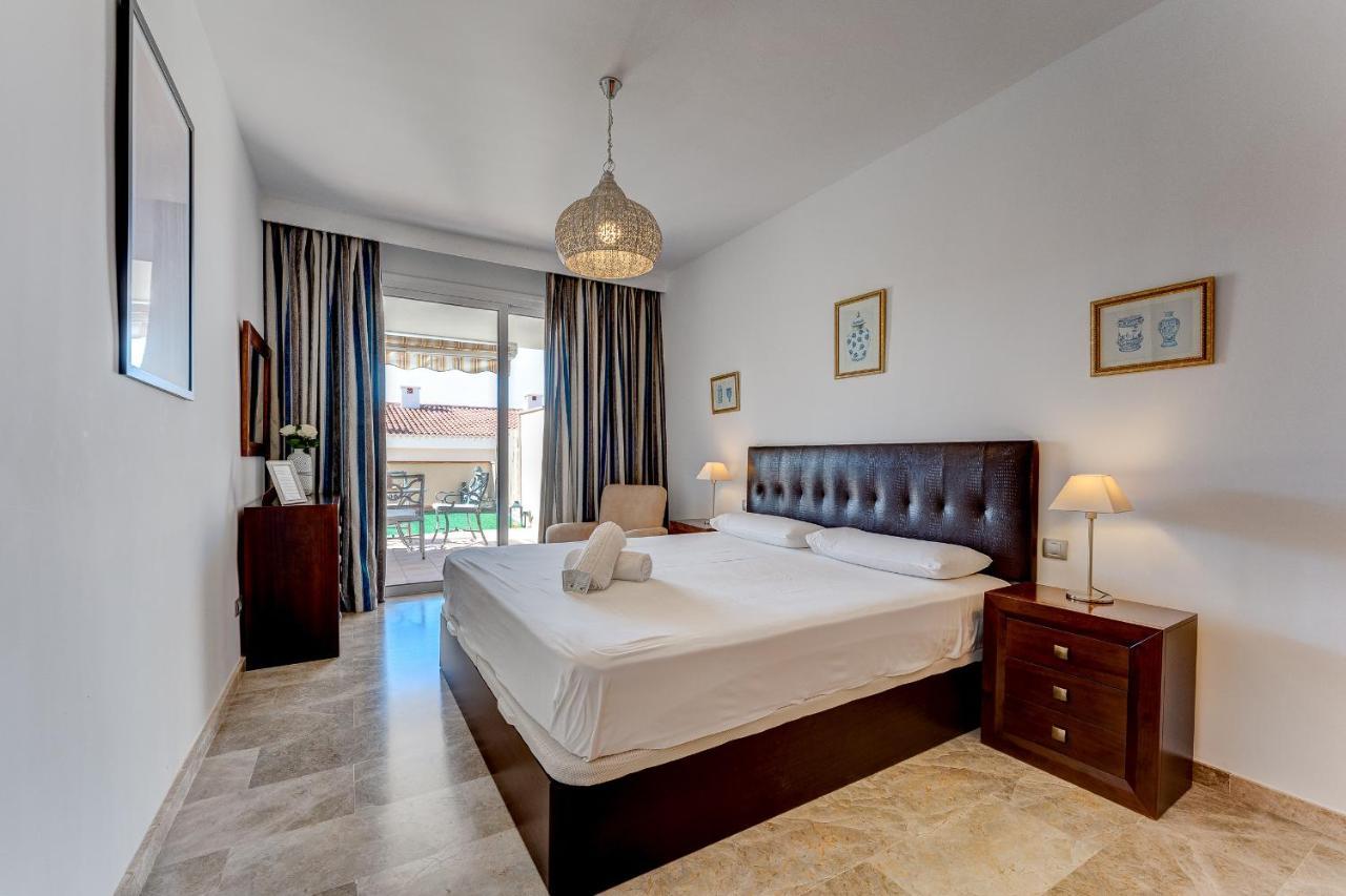 Modern Apartment With Large Terrasse, Bbq, Fast Wifi, 2 Pools Puerto de Santiago  Extérieur photo