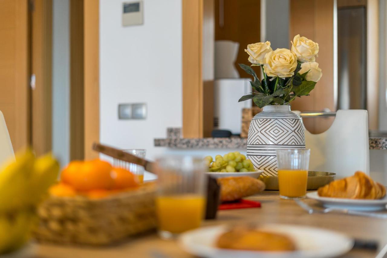 Modern Apartment With Large Terrasse, Bbq, Fast Wifi, 2 Pools Puerto de Santiago  Extérieur photo