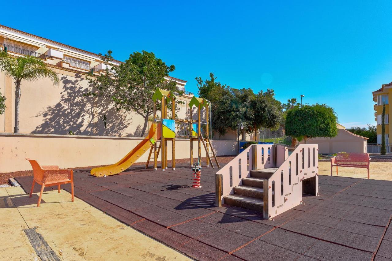 Modern Apartment With Large Terrasse, Bbq, Fast Wifi, 2 Pools Puerto de Santiago  Extérieur photo
