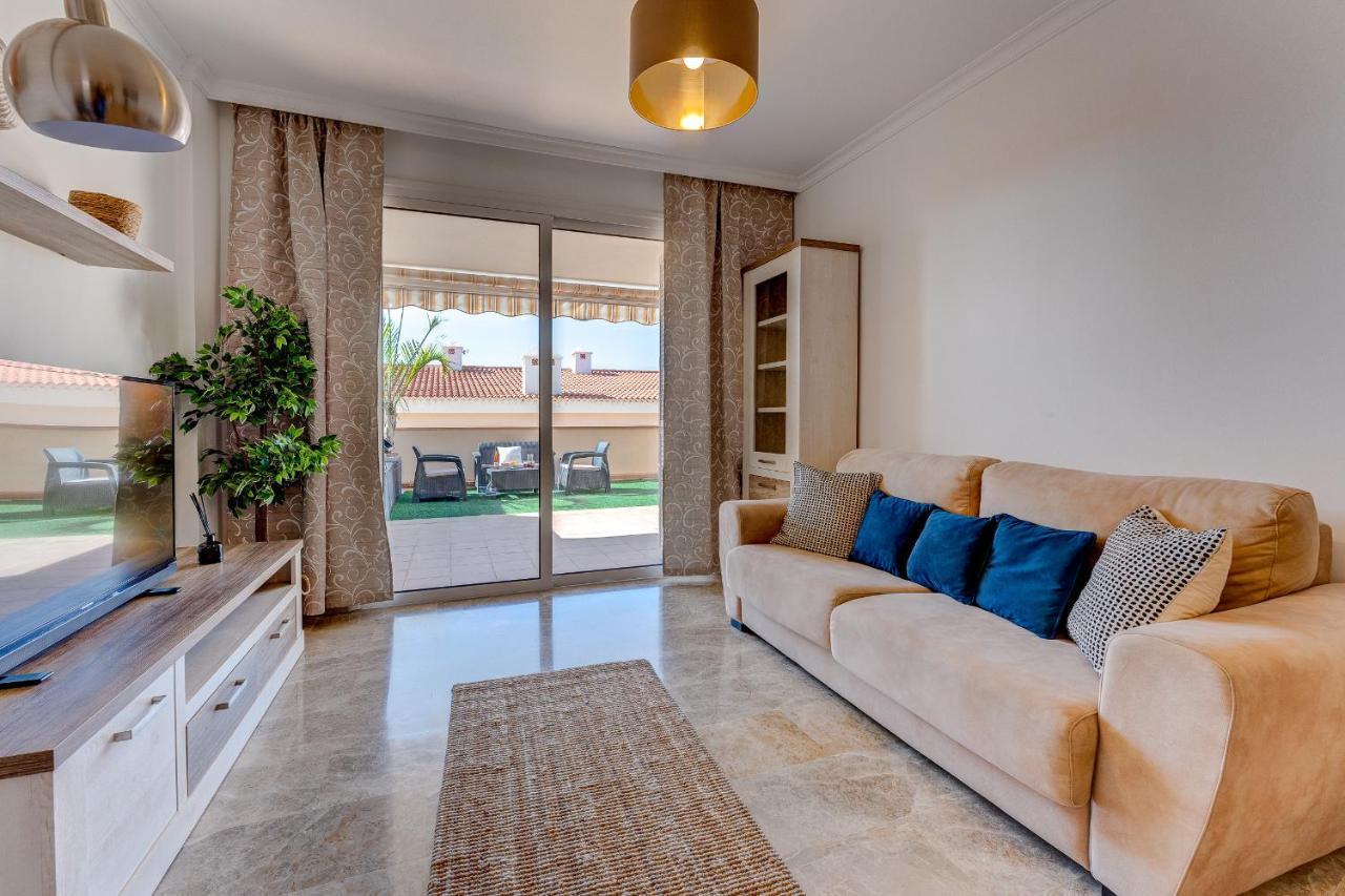 Modern Apartment With Large Terrasse, Bbq, Fast Wifi, 2 Pools Puerto de Santiago  Extérieur photo